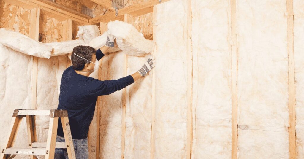 Fiberglass batt insulation